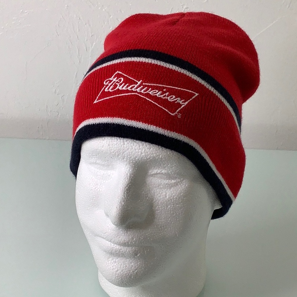 Budweiser Embroidered logo Beanie hat size OSFM EUC